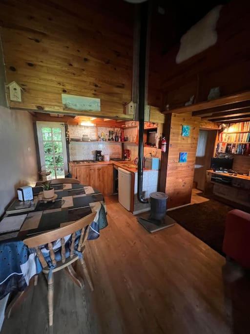 Chalet Dans Les Bois Avec Vue Sur Les Pyrenees Saint-Laurent-de-Neste
